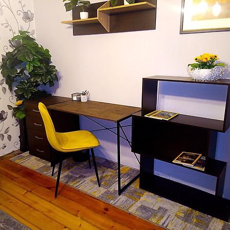 "Crystal" - The Cozy Place In The Heart Of Sofia Apartment Exterior photo